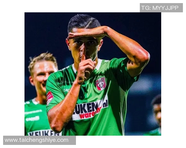 多德勒支与赫尔蒙激战正酣谁能在这场较量中笑到最后